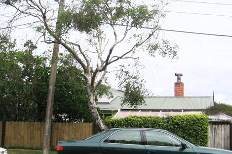 Photo of property in 1 Clark Street, Khandallah, Wellington, 6035