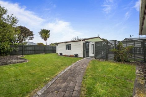 Photo of property in 12 Mansell Crescent, Bulls, 4818