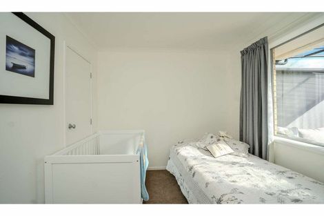 Photo of property in 21 Ranui Avenue, Kerikeri, 0230