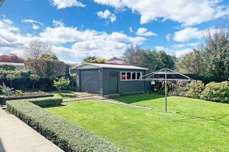 Photo of property in 20 Chamberlain Street, Dannevirke, 4930