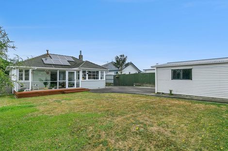Photo of property in 37 Main Road, Titahi Bay, Porirua, 5022