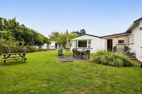 Photo of property in 1312 Devon Road, Brixton, Waitara, 4382