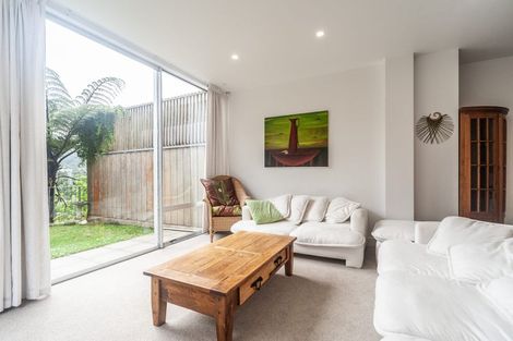 Photo of property in 2b Leslie Street, Wadestown, Wellington, 6012