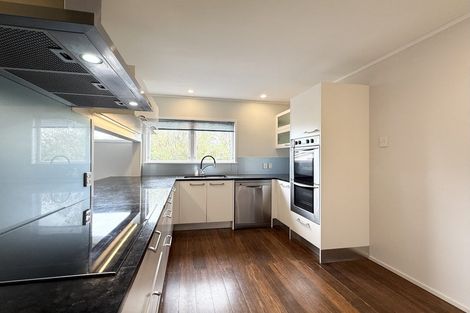 Photo of property in 10 Castleton Street, Birkdale, Auckland, 0626