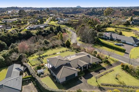 Photo of property in 11 Bradley Avenue, Pyes Pa, Tauranga, 3112