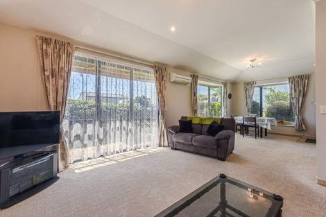 Photo of property in 4 The Drive, Richmond, 7020