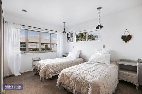 Photo of property in 285a Oceanbeach Road, Mount Maunganui, 3116