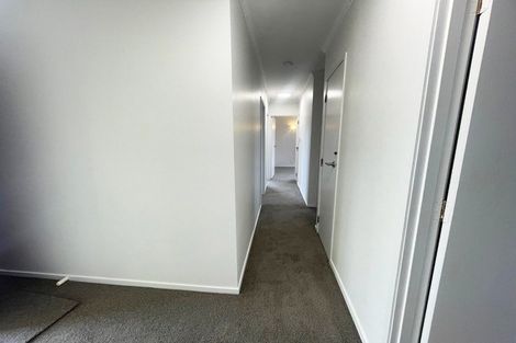 Photo of property in 7 Binda Place, Botany Downs, Auckland, 2010