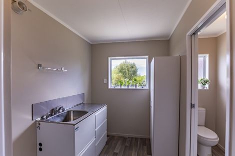 Photo of property in 66 Racecourse Road, Waipukurau, 4200