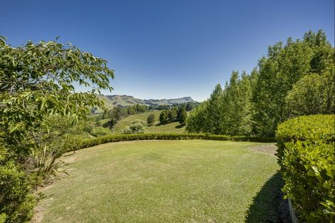 Photo of property in 35 Raratu Road, Kahuranaki, Havelock North, 4295