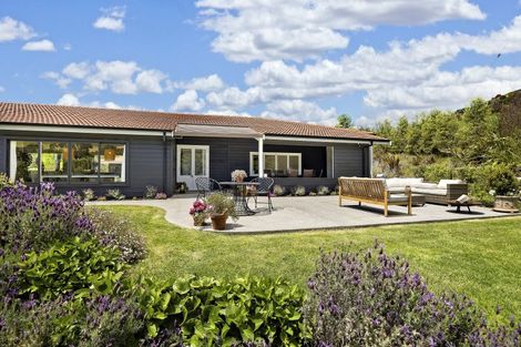 Photo of property in 10 Bridle Way, Hunua, 2583