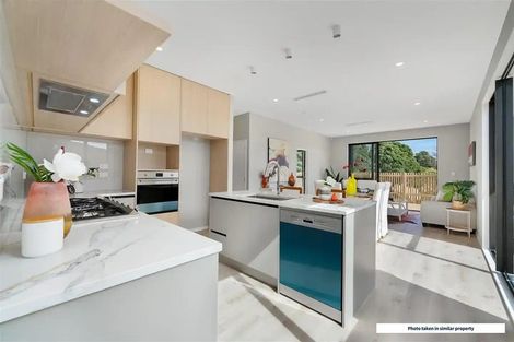 Photo of property in 36 Whakairo Crescent, Gulf Harbour, Whangaparaoa, 0930