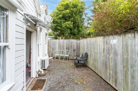 Photo of property in 46 Heriot Row, Dunedin Central, Dunedin, 9016