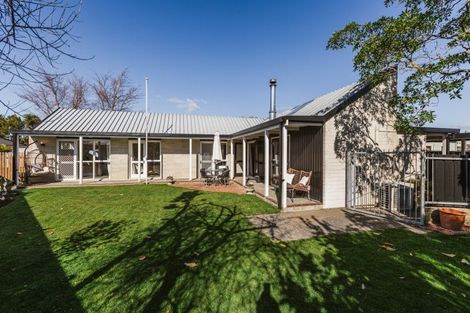 Photo of property in 4 Bowen Place, Tamatea, Napier, 4112