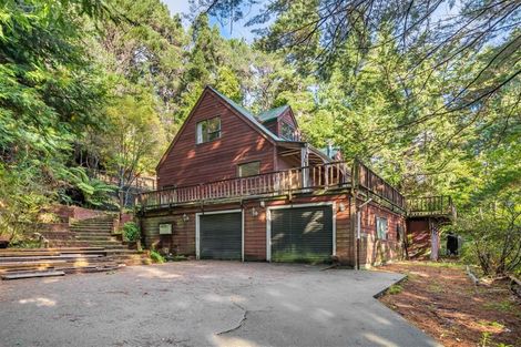 Photo of property in 122 Plateau Road, Te Marua, Upper Hutt, 5018