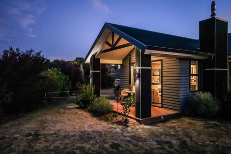 Photo of property in 6 Westmere Drive, Tasman, Upper Moutere, 7173