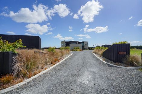 Photo of property in 89 Sunrise Drive, Seaward Bush, Invercargill, 9812