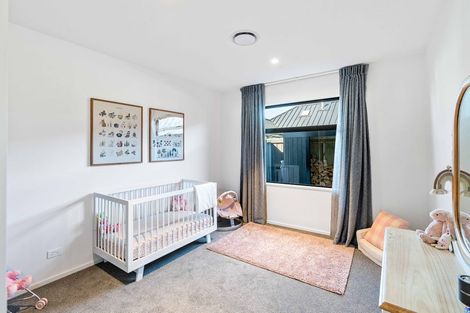 Photo of property in 19 Frank Ernest Crescent, Prebbleton, 7676