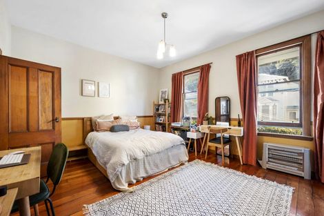 Photo of property in 100 Austin Street, Mount Victoria, Wellington, 6011