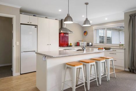 Photo of property in 68 Kenrigg Road, Kinloch, Taupo, 3377