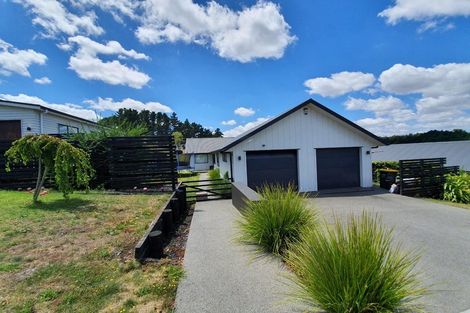 Photo of property in 14 Stile Place, Pukekohe, 2120