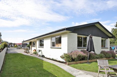 Photo of property in 68 Hillary Street, Winton, 9720