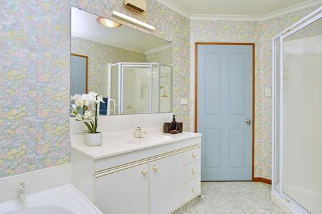 Photo of property in 4 Fishermans Rest, Waimairi Beach, Christchurch, 8083