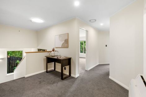 Photo of property in 99 Kaikorai Valley Road, Glenross, Dunedin, 9011