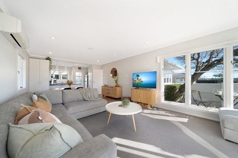 Photo of property in 1/18 Strid Road, Te Atatu South, Auckland, 0610