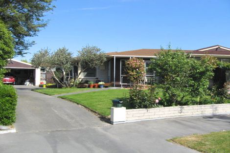 Photo of property in 1/4 Omega Place, Casebrook, Christchurch, 8051