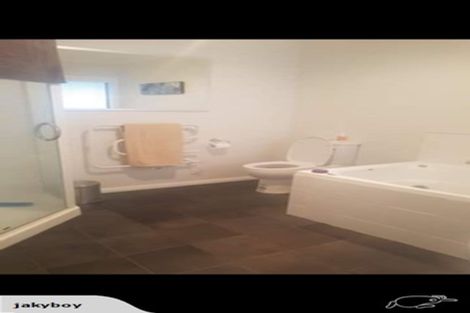 Photo of property in 127 Upper Fitzherbert Road, Wainuiomata, 5373