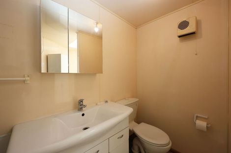 Photo of property in 14 Glendale Crescent, Holmes Hill, Oamaru, 9401