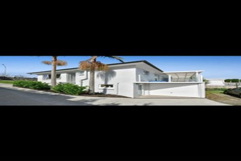 Photo of property in 954 Whangaparaoa Road, Manly, Whangaparaoa, 0930