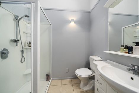 Photo of property in The Triangle, 9/33 Halswater Drive, Churton Park, Wellington, 6037