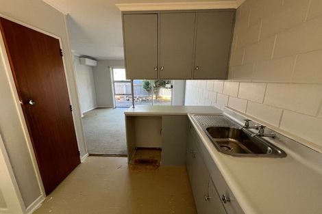 Photo of property in 2/206 Ruahine Street, Roslyn, Palmerston North, 4414