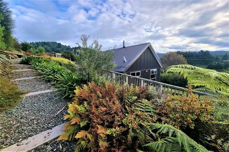 Photo of property in 49 Boons Valley Road, Waikawa, Picton, 7220