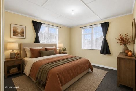 Photo of property in 4 Station Road, Hunterville, 4730