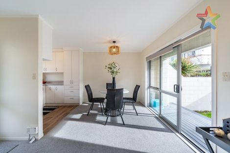 Photo of property in 4/74 Freyberg Street, Lyall Bay, Wellington, 6022