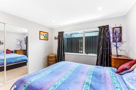Photo of property in 21 Somerby Mews, Silverstream, Upper Hutt, 5019
