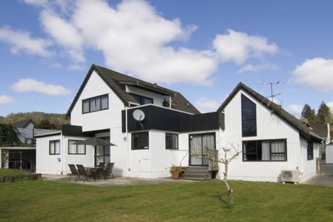 Photo of property in 16 Lewis Road, Lynmore, Rotorua, 3010