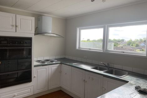 Photo of property in 60 Titirangi Road, New Lynn, Auckland, 0600