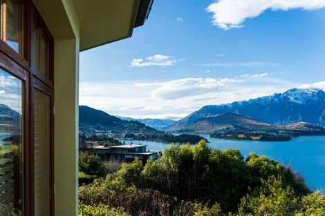 Photo of property in 4 Vanguard Lane, Fernhill, Queenstown, 9300