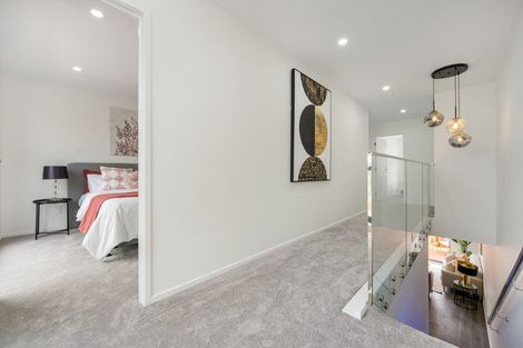 Photo of property in 20 Sabot Place, Massey, Auckland, 0614