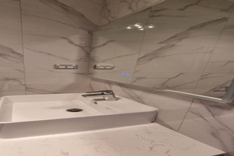 Photo of property in 44a Donegal Park Drive, Flat Bush, Auckland, 2019