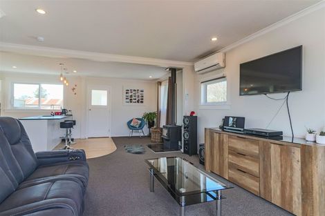 Photo of property in 42 Kelly Street, Inglewood, 4330