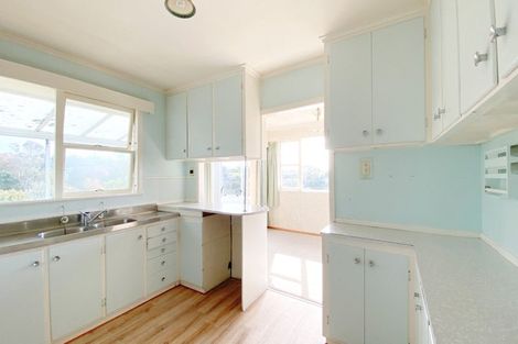 Photo of property in 58 Marlborough Avenue, Glenfield, Auckland, 0629