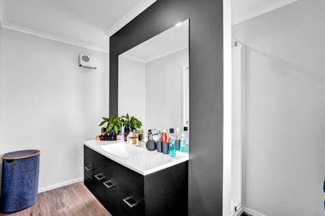 Photo of property in 3 Tangaroa Street, Waitara, 4320