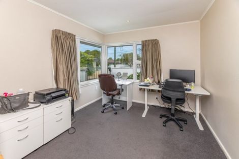 Photo of property in 93 Crofton Road, Harewood, Christchurch, 8051