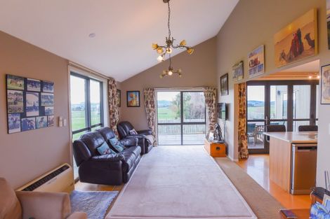Photo of property in 24 Stephen Road, Browns, Winton, 9781