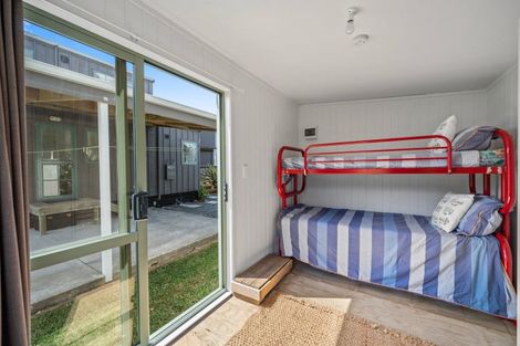 Photo of property in 806 Cove Road, Waipu, 0582